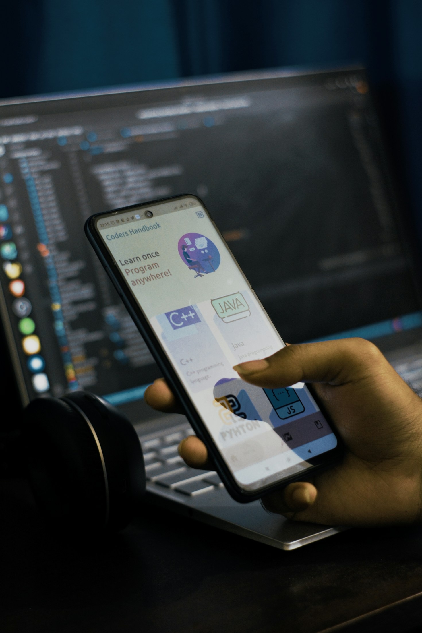 🧰 Top No-Code Tools for Small Businesses (2025 Edition)